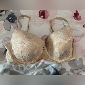 Victoria's Secret Lace Nude Bra everyday essentials 36DD comfy soft